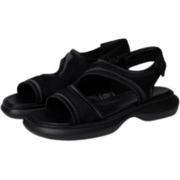 Vince Shoes - AMAZING DEAL! Vince “Fresca” Sandal with Adjustable Ankle Closure – Size 6.5